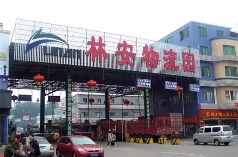 鹰潭商贸行：市场的脉动与商贸的新篇章